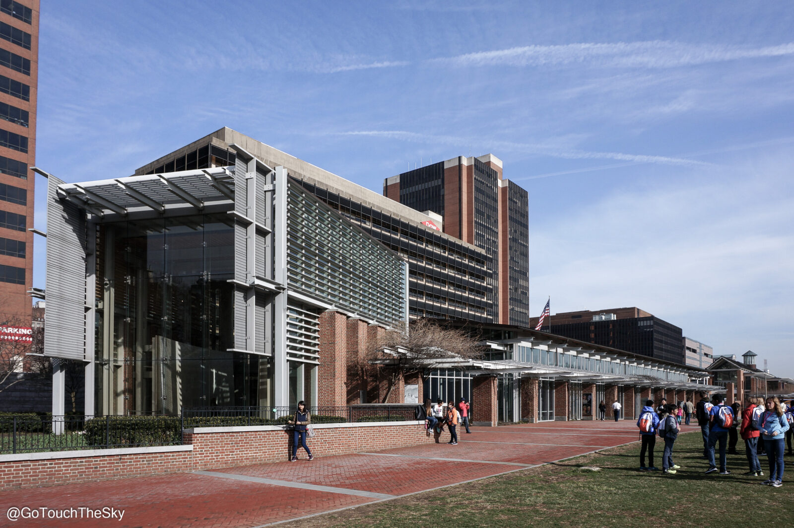 อาคาร Liberty Bell Center มุมมองจากด้านนอก
