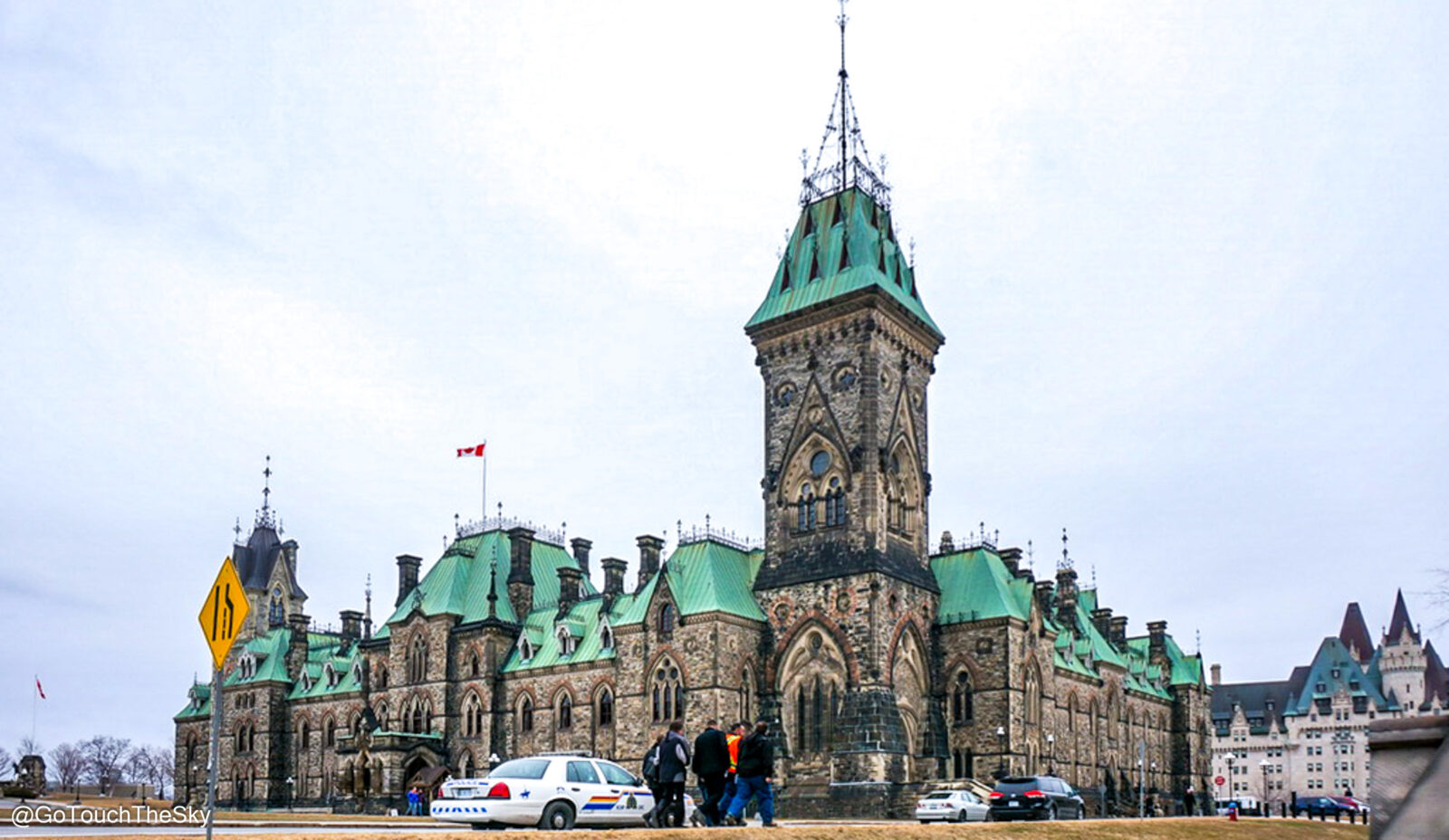 East Block Parliament Hill มุมมองด้านข้าง